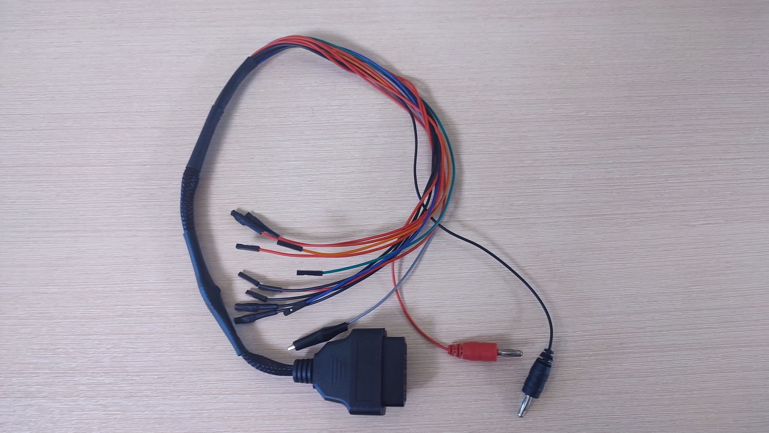 Разъем диагностический (кабель) OBD-2 16 pin с проводами.